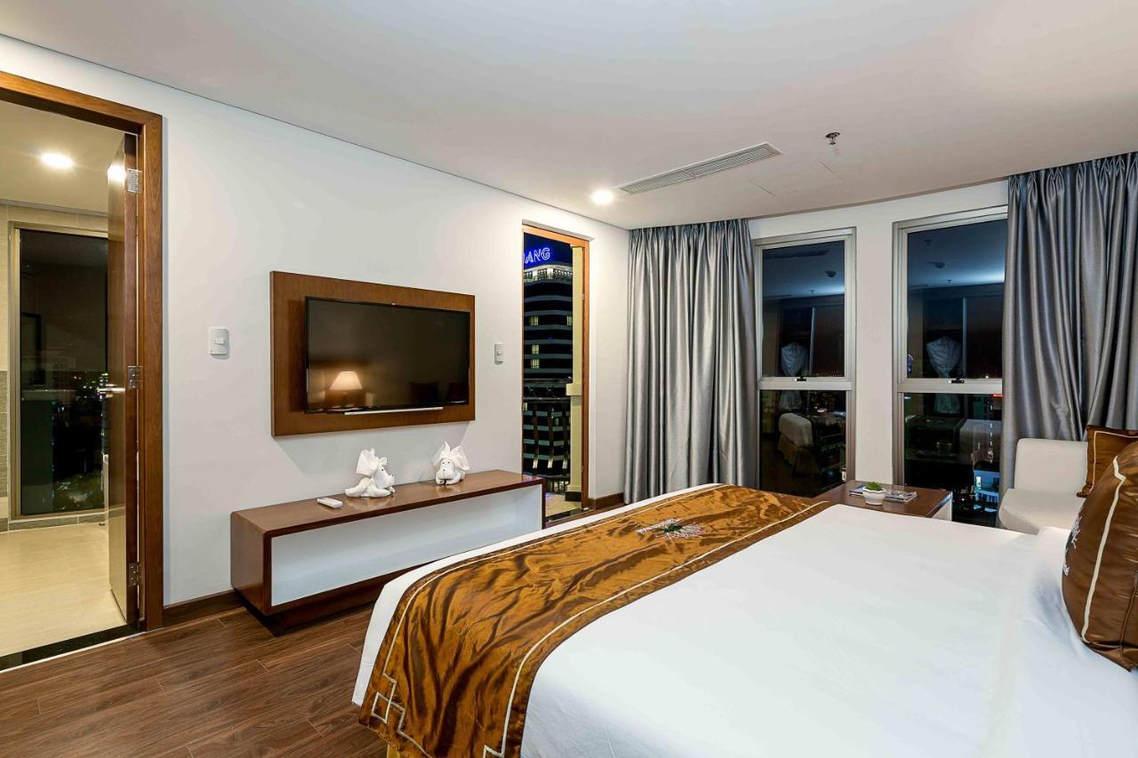 Tamarind Danang Beach Hotel Экстерьер фото